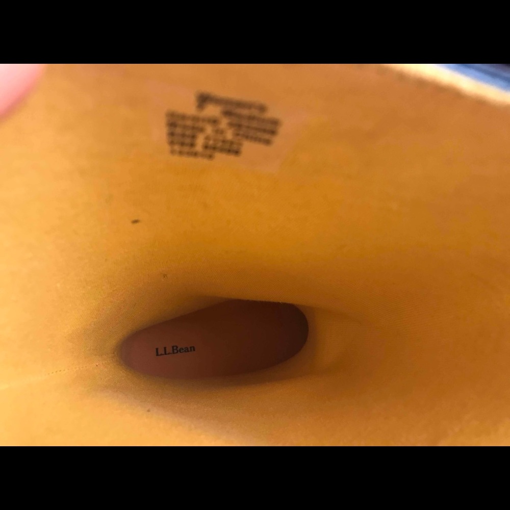 L.L bean WELLIE Size 7 best offer takes them - Picture 4 of 8
